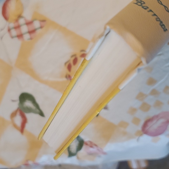 2/$8 🐣 The Other Half of the Egg 180 Ways to Use Up Extra Yolks or Whites 1967 - Picture 9 of 13